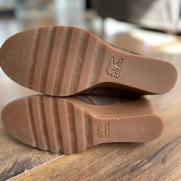 SOREL Toronto Brown Suede Wedge Boots Waterproof 8 - Picture 7 of 10